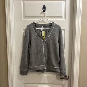✨NWT~All In Motion Cardigan✨